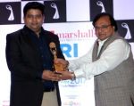 sanjeev gupta & rakesh bedi at NRI Achievers Award on 11th June 2017